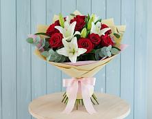 Букет цветов из:  Лилии и Розы в Бердяуше