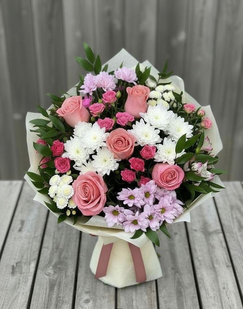 Букет цветов из: Альстромерии, Гвоздики, Розы и Хризантемы в Бердяуше