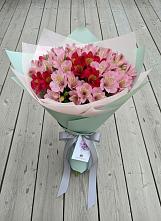 Букет цветов из:  Альстромерии в Бердяуше