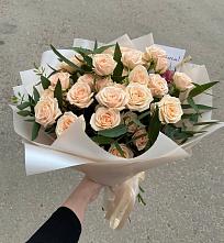 Букет Кремовые розы Латте в Бердяуше