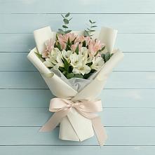 Букет цветов из:  Альстромерии в Бердяуше