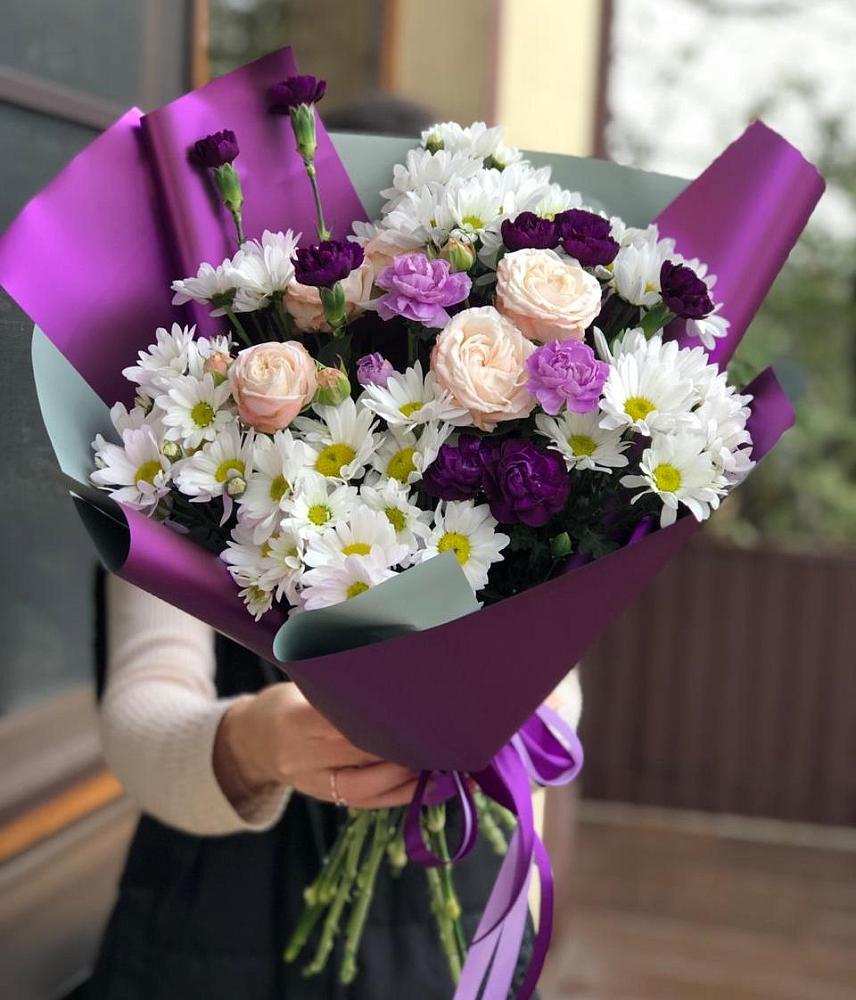 Букет цветов из: Хризантемы, Гвоздики и Розы в Бердяуше