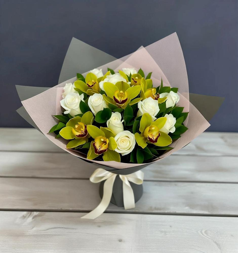 Букет цветов из: Орхидеи и Розы в Бердяуше