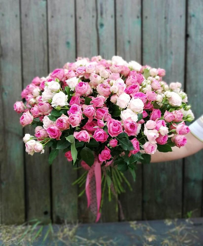 Букет Розовые кустовые розы Натали и Лав Лидия в Бердяуше