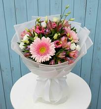 Букет цветов из:  Герберы, Альстромерии и Лизиантусы #REPLACE_PRED# Бердяуше